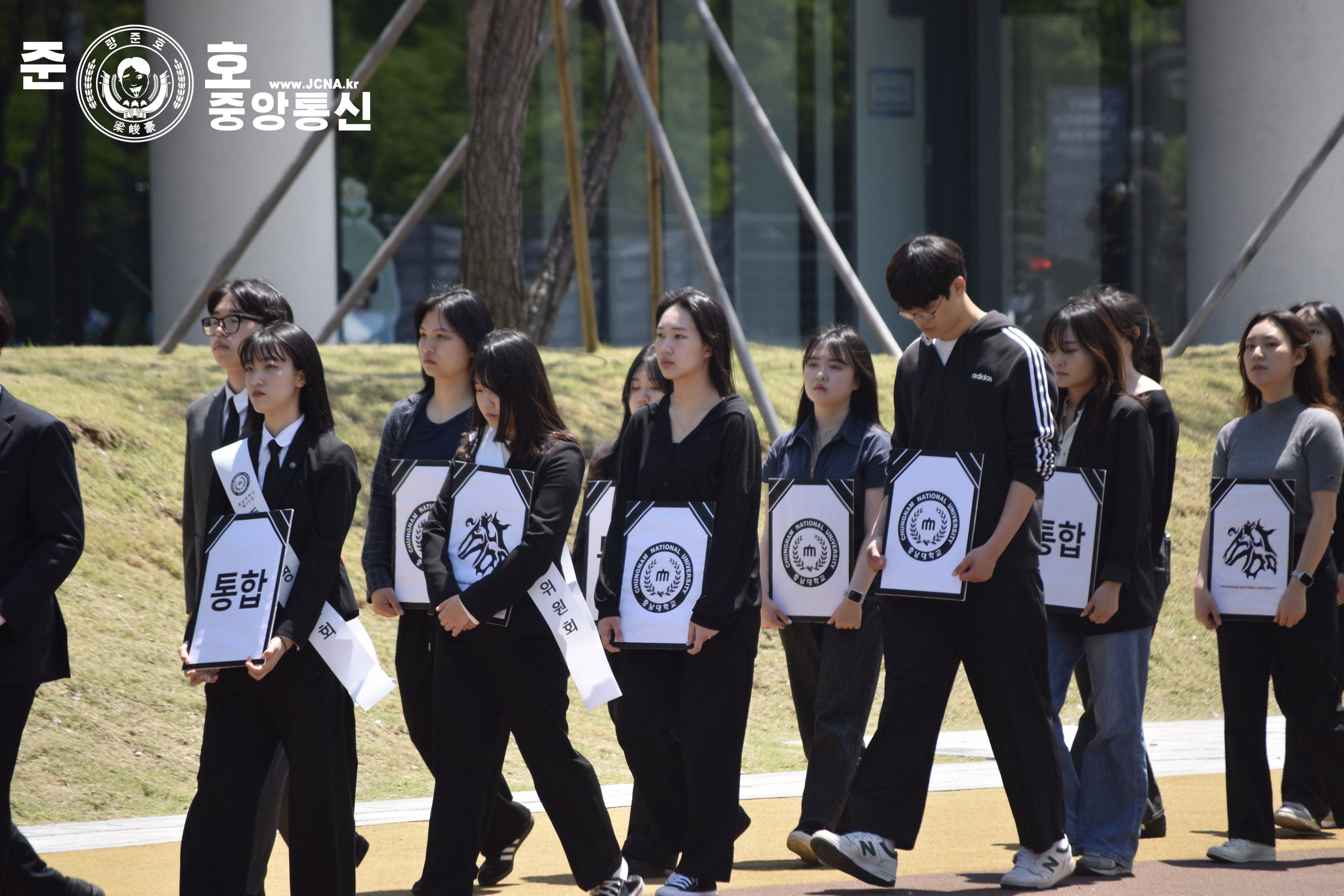 관련 사진 12