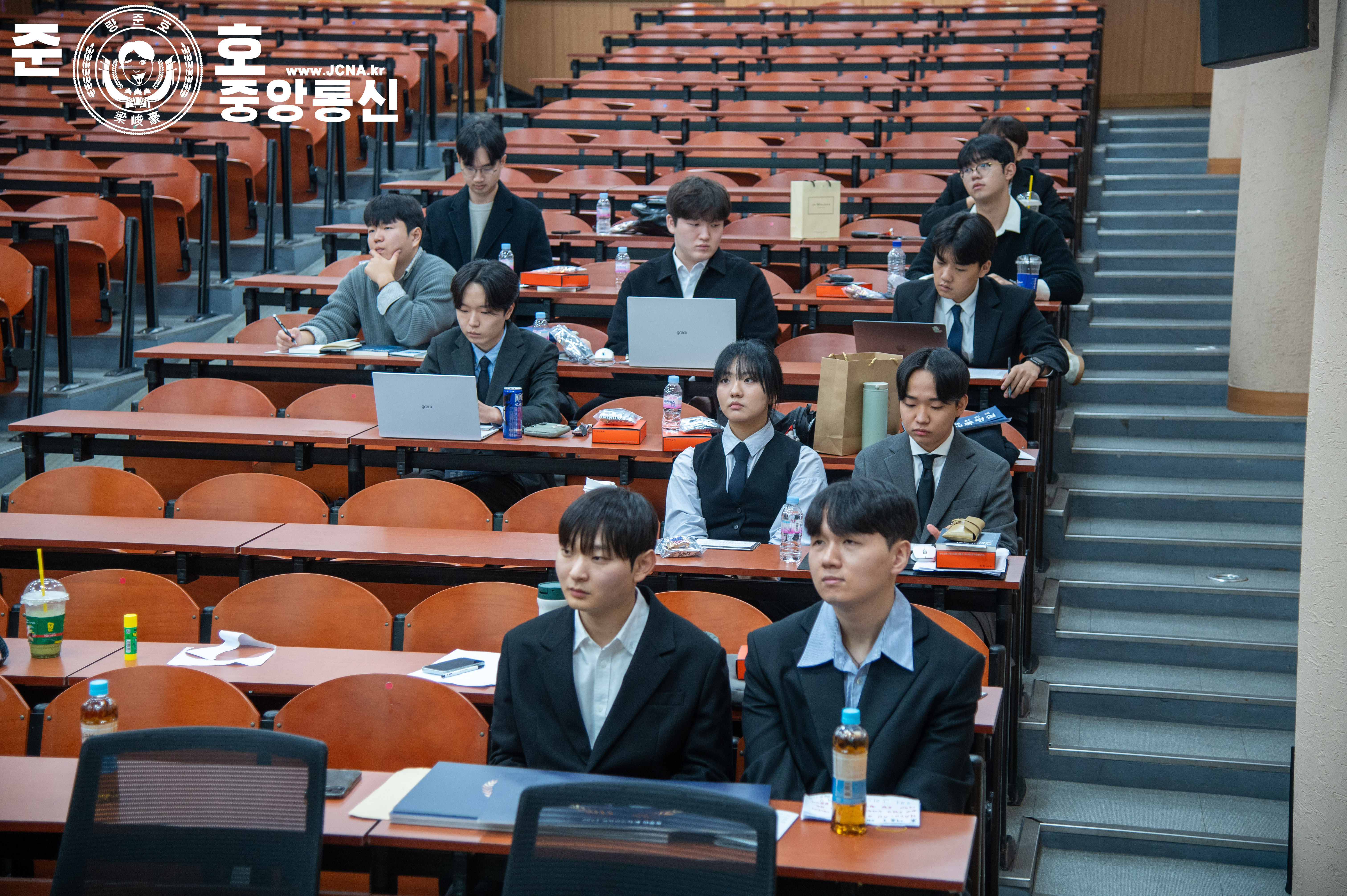 관련 사진 17