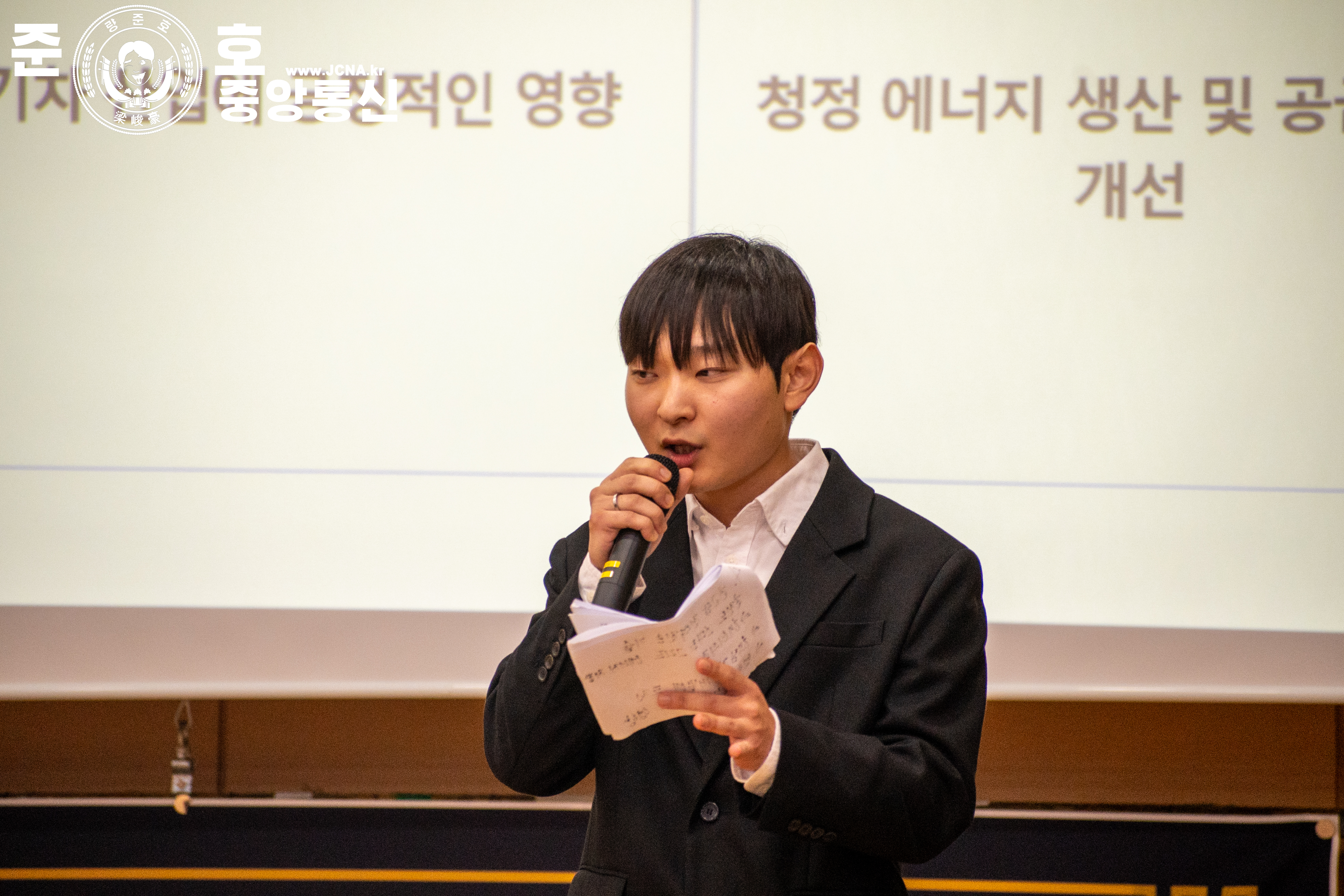 관련 사진 25